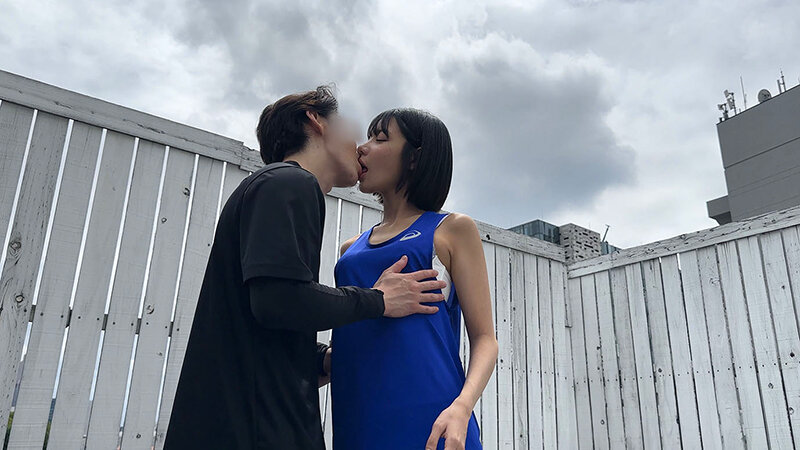 性春！青空パンパン 運動部所属のスポーツ女子4名 野外XXX - サンプル画像 - 5