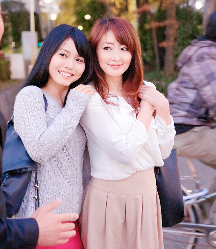 街角母娘ナンパ！6 禁断の親子同時ナンパで母と娘に究極羞恥！！16名 - サンプル画像 - 10