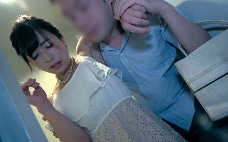 新婦の友人を二次会からお持ち帰り朦朧姦2 - サンプル画像 - 2
