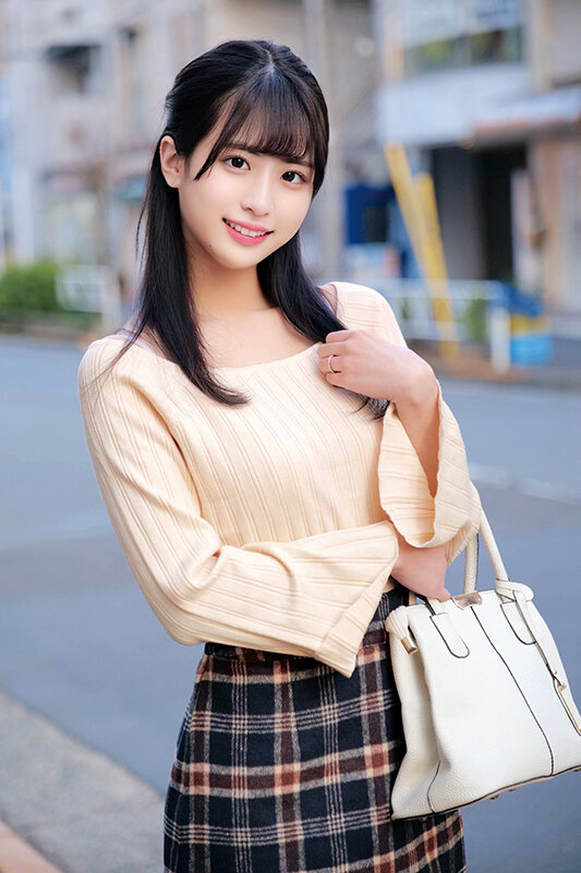 「童貞君の包茎ち○ぽの皮を剥いて洗ってもらえませんか！？」素人奥様が童貞君と密着混浴！カチカチにズル剥けた童貞ち〇ぽに赤面発情！そのまま優しく筆おろしSEX！あいりさん25歳結婚2年目ひめのさん26歳結婚2年目 - サンプル画像 - 2