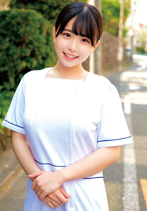 とにかく優しい！そしていつも笑顔の現役ナースが挑戦！？白衣の天使が超全身舐め究極ご奉仕！！唾たらし唾のみベロキスしまくり！ふやけるまで全身舐めつくし、カチカチに反り返ったオチ〇ポで連続中出し！内科勤務24歳勤続2年目小動物系優等生ナース外科勤務25歳勤続3年… - サンプル画像 - 1