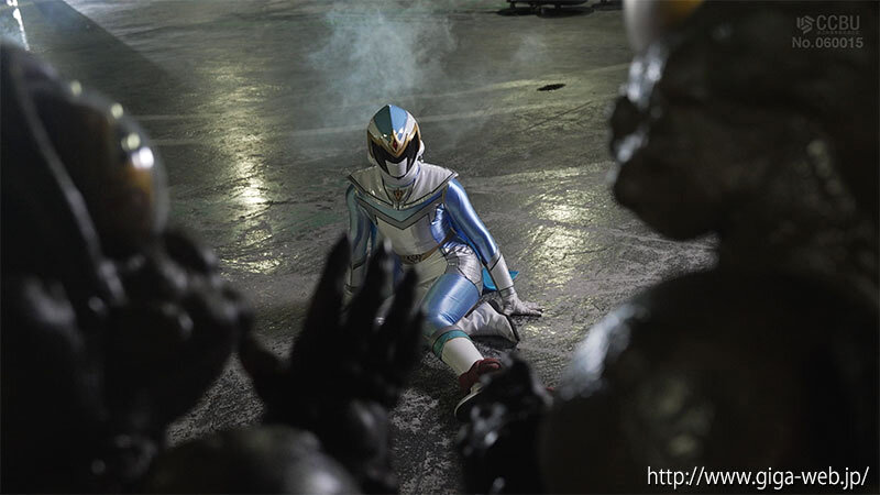 戦隊ヒロインアクションピンチ～陥落 夢幻戦隊ミスティックレンジャー ミスティックブルー［アクションピンチ編］ 小野寺舞 - サンプル画像 - 17