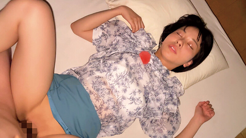 お天気お姉さん中継レポート狩り 汚された朝の顔 地方局美人キャスター4名 - サンプル画像 - 5