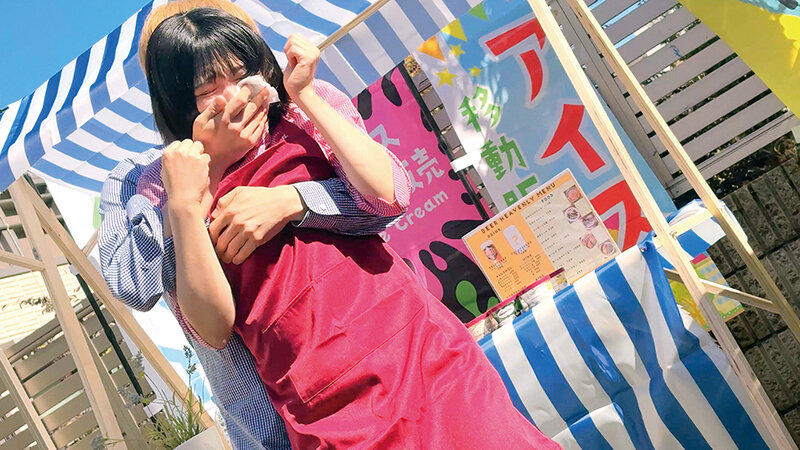 可愛すぎる アイス屋さん 移動販売車のお姉さんを孕ませたい。生クリームたっぷり種付けわ○せつ4名 - サンプル画像 - 3