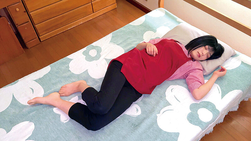 可愛すぎる アイス屋さん 移動販売車のお姉さんを孕ませたい。生クリームたっぷり種付けわ○せつ4名 - サンプル画像 - 4