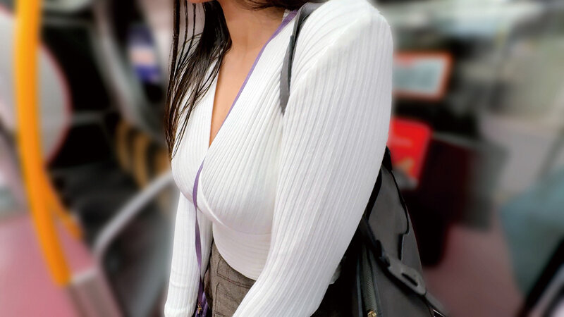 【デカパイスラ女子】＃ネバネバ粘着追跡＃ストラップ喰い込む巨乳観察＃捕獲連れ込みキメ生刺し＃乳汚し - サンプル画像 - 5
