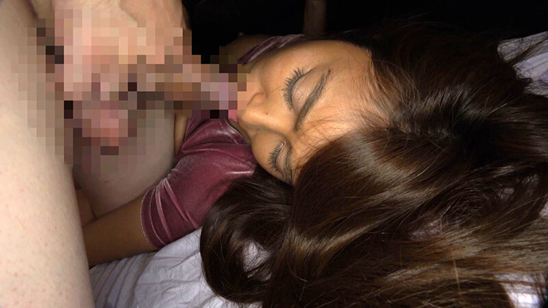 暗闇連れ込みSEX 露出度高めのインフルエンサー級美女、予想だにしない結末。バキバキに鍛え上げた恵体 ユウナさん - サンプル画像 - 6