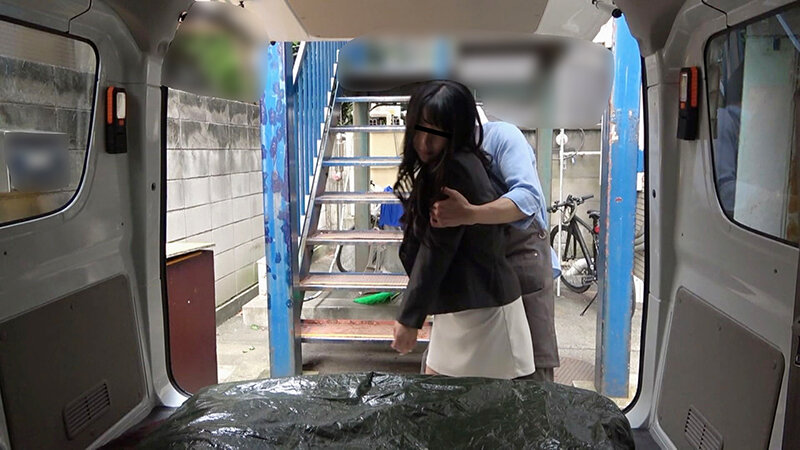 キッチンカーの闇 「サービスコーヒーを飲んだだけなのに…」 狙われた女たち 発情させられ中出しされた 20名 - サンプル画像 - 7