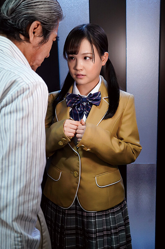 鬼畜父の性玩具 彼氏との仲を引き裂かれた制服美少女 工藤ララ - サンプル画像 - 1