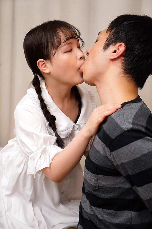 鬼畜父の性玩具 彼氏との仲を引き裂かれた制服美少女 工藤ララ - サンプル画像 - 10