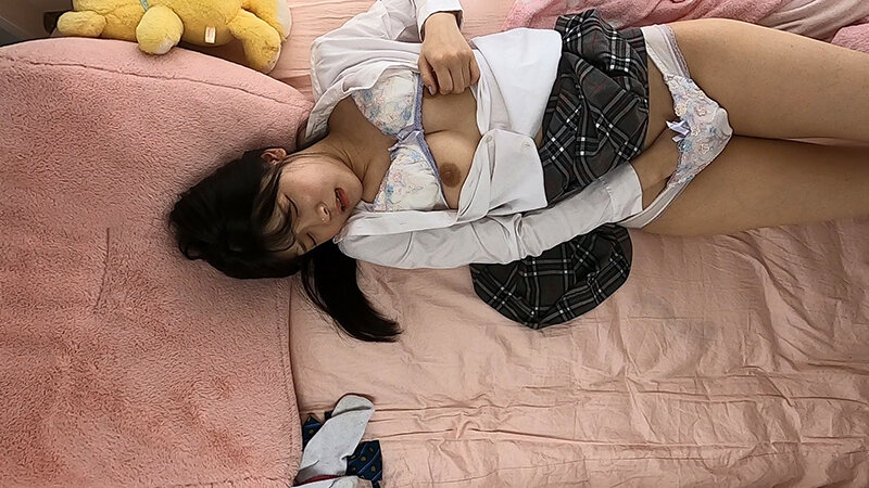 女子学園寮 発情期オナニー 盗撮された発育途中の女子〇生10人 - サンプル画像 - 15
