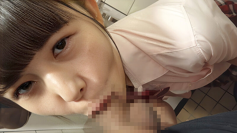フェラチオ優等生 女子〇生初めての口内射精 公衆トイレ悪戯 11人 - サンプル画像 - 11
