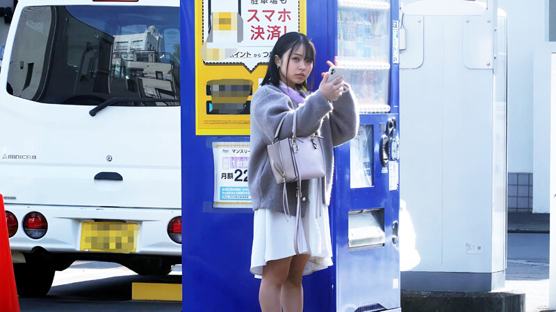 街のお姉さんがエロ過ぎてずっと見てたら、こっそり口で抜いてくれた話 - サンプル画像 - 11