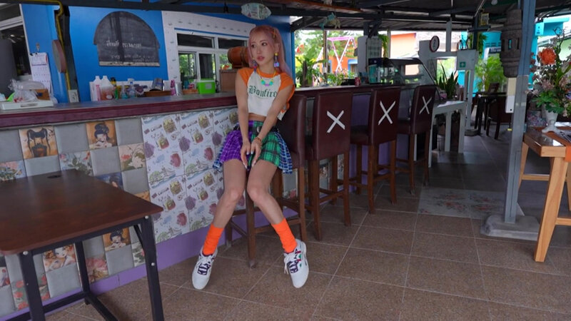 Aika3 Sexy Vibes Party！！・AIKA - サンプル画像 - 2