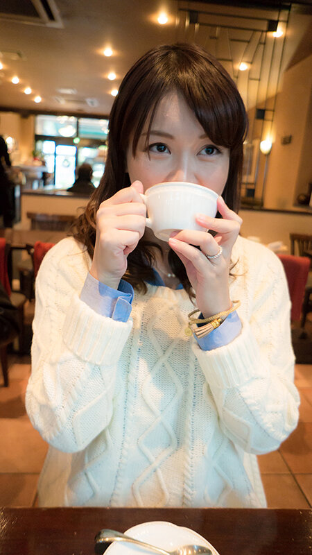 「今日はダメ（危険日）なの～！！」とか言いながらも、生挿入を受け入れ、中出しを喰らう 危険日発情妻12人4時間6 - サンプル画像 - 2