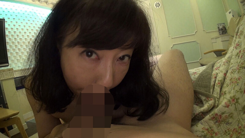 配信サイトで驚異の売り上げを叩き出した伝説的コンテンツをDVD化！ ザワつく素人熟女神動画6 控えめ熟女の人生初浮気×受精セックスが熱い！ 12人240分 - サンプル画像 - 5