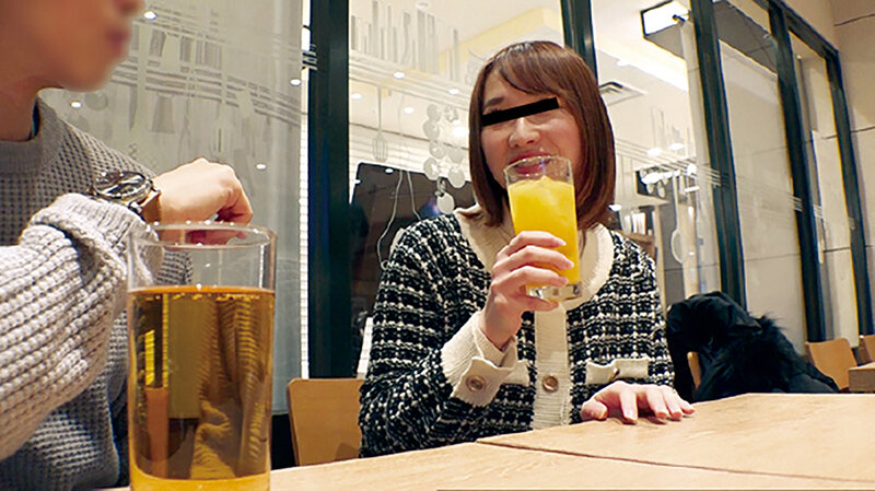 こういう女を狙え！！ 絶対ヤレる人妻ナンパ ヤリたい盛りの既婚者たち ナンパ中出し12人4時間@04 - サンプル画像 - 11