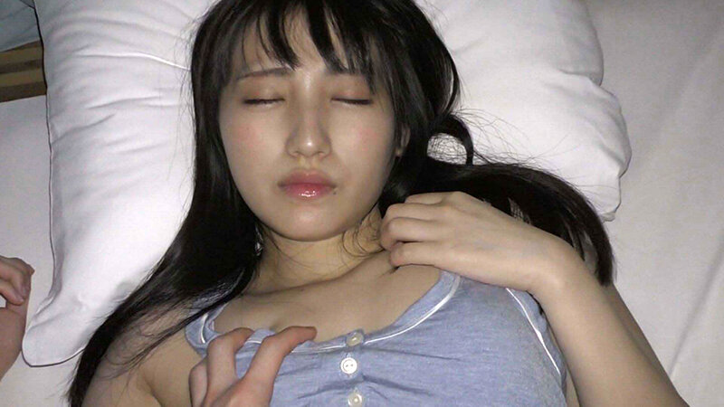 あなたのスマホ大丈夫？ 天才ハッカーがスマホから抜き取った 一般人のエロ動画がヤバすぎる - サンプル画像 - 1