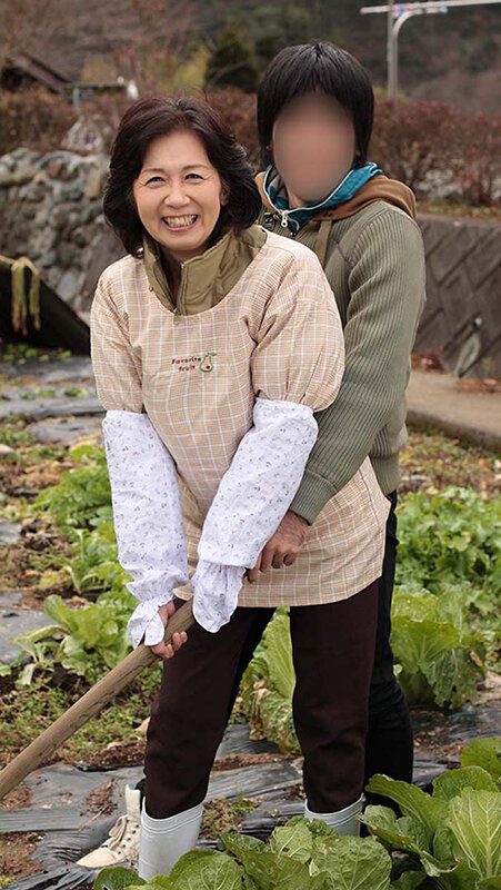 SEXするなら絶対 地方のおばさん！！12人240分4 - サンプル画像 - 2