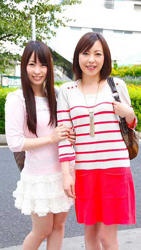 家族の絆は固かった！？「お父さんには言わないで」とか言いながら、娘の前でもお構いなし、欲求不満を拗らせた熟女母12名4時間2 - サンプル画像 - 3