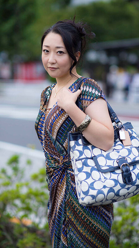 ラグジュアリーエロス 清楚で品良くセレブな熟女たち ナンパ中出し12人4時間SP14 - サンプル画像 - 4