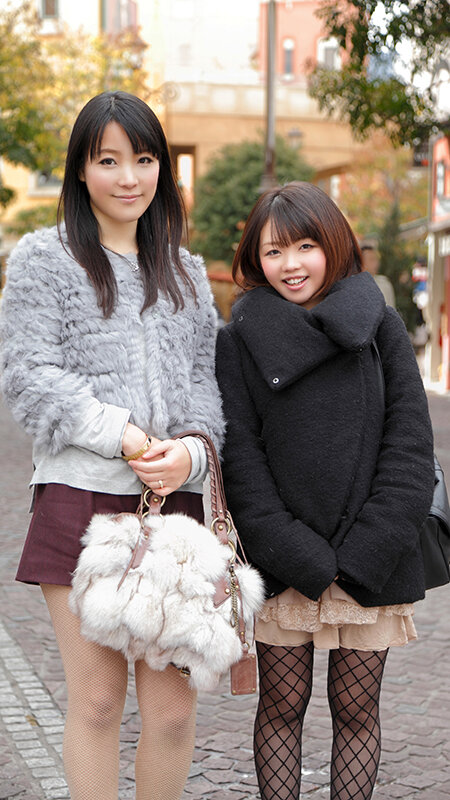 家族の絆は固かった！？「お父さんには言わないで」とか言いながら、娘の前でもお構いなし、欲求不満を拗らせた熟女母12名4時間3 - サンプル画像 - 17