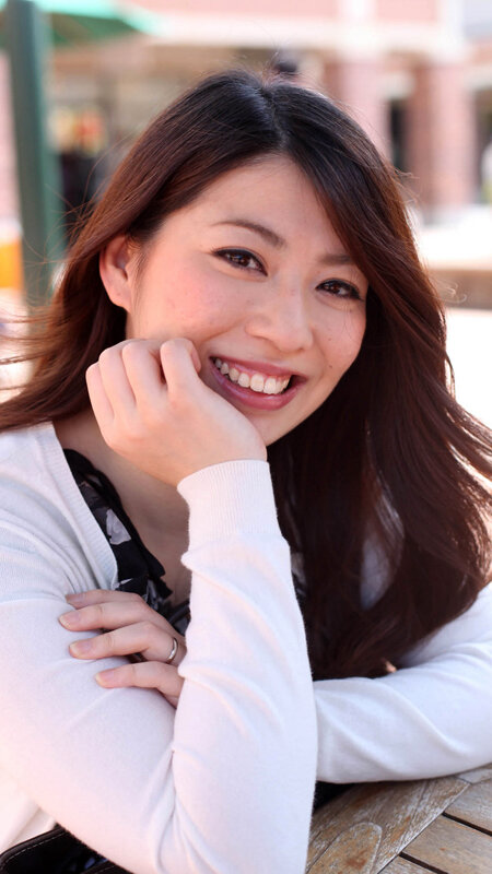 SEXするなら絶対 地方の人妻！！ヤリたい盛りの奧さんたち 平日昼間はイケない浮気タイム 清楚に見えて…実はヤリマン？旦那は知らない愛妻の淫らな性癖12名240分@11 - サンプル画像 - 2