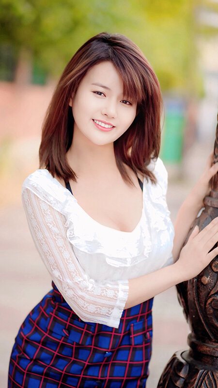 ～韓国の街角から～ こんな顔してドスケベです（ハート） 国宝レベルの美貌と美ボディ！ エロエロギャップがアツいむっつり美女とナンパ＆SEX交流！ 9人GET 4時間スペシャル - サンプル画像 - 1