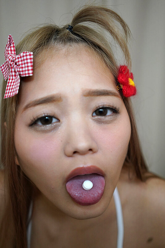 すんごい炉利、見っけ！ド田舎のクソ生意気な金髪ヤンキー娘ゆかぽん クソ生意気だけど、Hになると目がトロンしてフニャフニャになるツンデレなガキんちょにオジさん一同大興奮だしん - サンプル画像 - 12