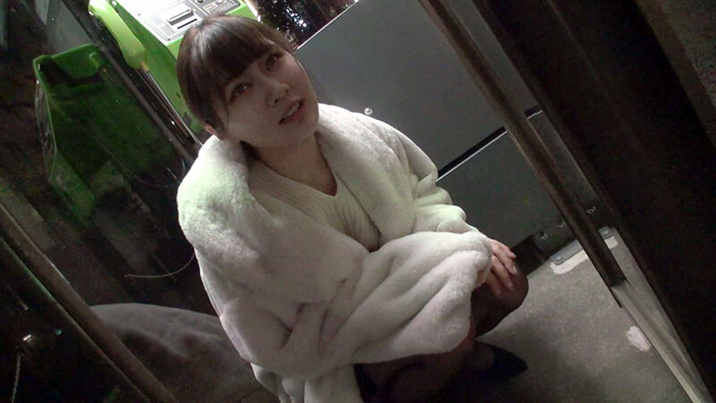 ナンパコNo.22 カフェでレポートを書こうとしていた美人女子大生をナンパしてハメ潮連続中出し！ - サンプル画像 - 2