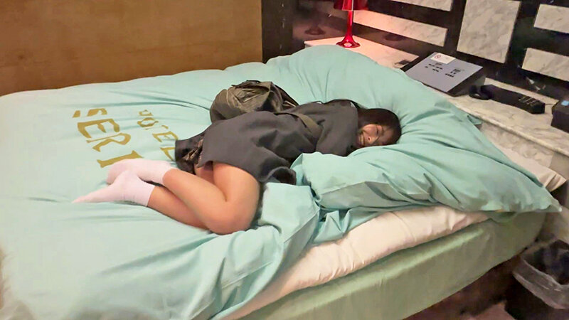 金曜 午後9時 補導前03 清楚な長髪美少女からの秘密の相談 奥手なのに乳首を勃起させて興奮を隠せない敏感な身体。快楽を知ると何回も肉棒を子宮口に擦り付けて最奥で種付け中出しシまくった話。 - サンプル画像 - 11