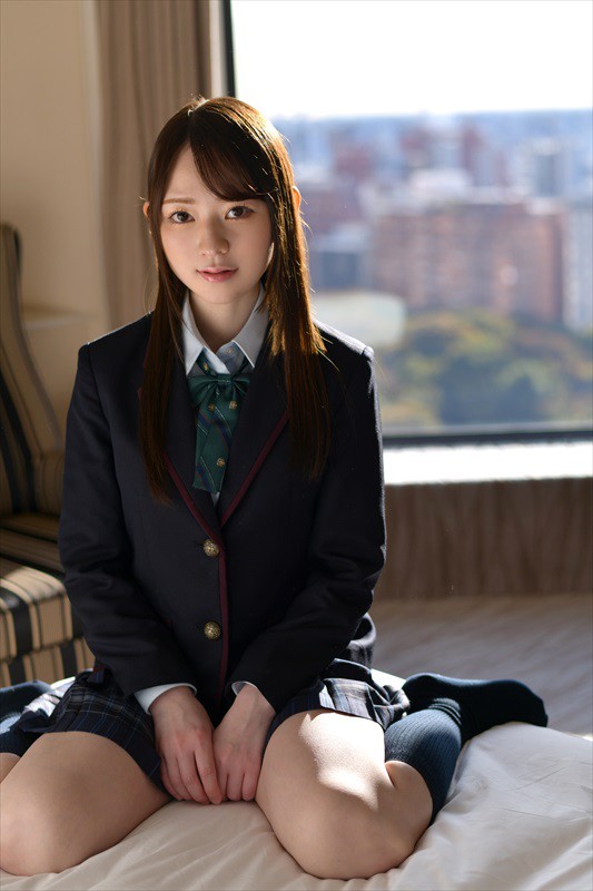 初めてのキメセク 黒川一花 新人初撮。AV Debut - サンプル画像 - 2