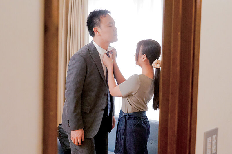 無断で一時的に借用した現金を着服と義父に疑われ始まった羞恥の日々 宮崎リン - サンプル画像 - 3