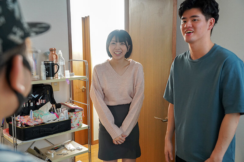 恋するAV女優と厳しい社会の現実を知ったマネージャーの物語 渡辺まりか - サンプル画像 - 2