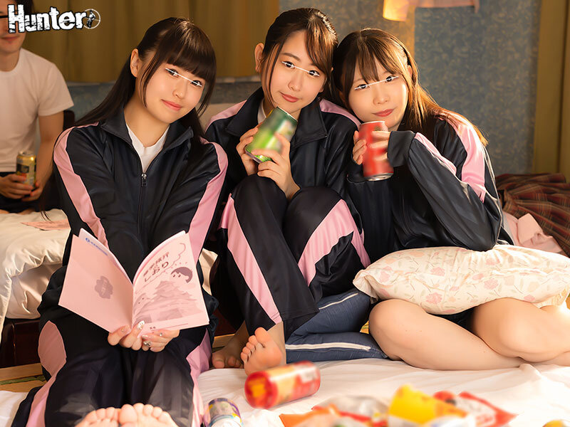 修学旅行で男子はボク1人！？ 女子総勢23名！無防備姿のクラスメイトと中出しSEXしまくったハーレム乱交BEST4時間 - サンプル画像 - 3