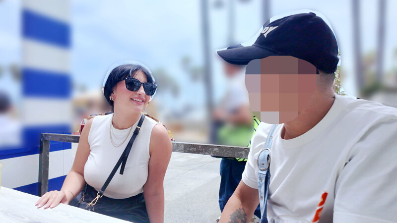 ロスのベニスビーチで休憩中の爆乳アパレル店員が逆ナンパ！？USA産直輸入中出しドキュメント アレクサ（21） - サンプル画像 - 2