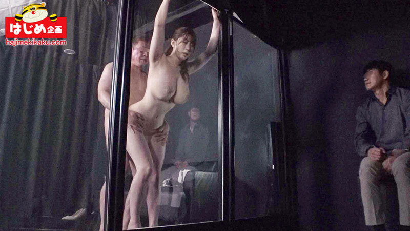 乳ワイパー マジックミラー越しに旦那に見られながら46発デカチンFUCK - サンプル画像 - 7