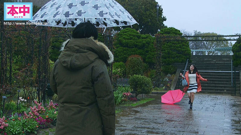 忘れられない元カノに5年ぶりに再会した雨の日。やっぱり最高にイイ女だったけど、もう既に新しい彼氏がいるみたいで、 急に遠く離れた存在になった気がしたから彼氏とSEXしたばかりのキミのマ●コに僕は何度も何度も中出しする。 弥生みづき - サンプル画像 - 1