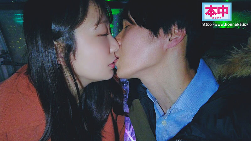 忘れられない元カノに5年ぶりに再会した雨の日。やっぱり最高にイイ女だったけど、もう既に新しい彼氏がいるみたいで、 急に遠く離れた存在になった気がしたから彼氏とSEXしたばかりのキミのマ●コに僕は何度も何度も中出しする。 弥生みづき - サンプル画像 - 10
