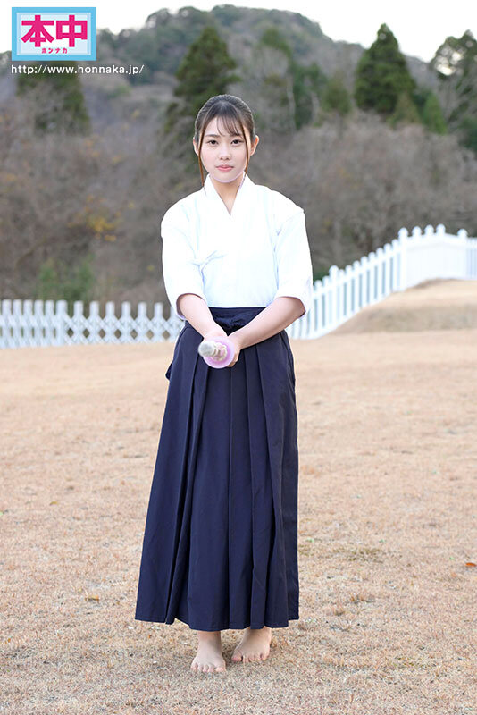 新人 めっちゃ爽やか美少女専属決定！自由を手に入れた現役女子大生 中出しAV DEBUT 天沢りん - サンプル画像 - 1