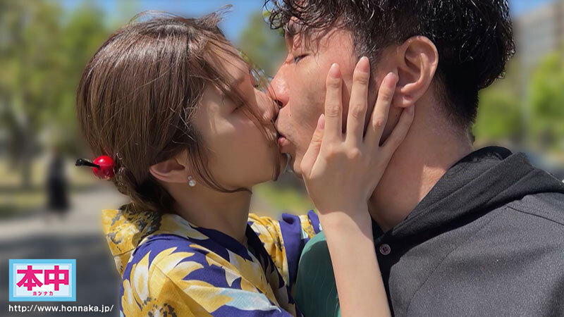 「ねぇ、今、ココでベロキスできたら今日は何発でも中出しさせてアゲル」倉本すみれと野外デートで接吻してくれたらラブホでご褒美中出しSEX - サンプル画像 - 6