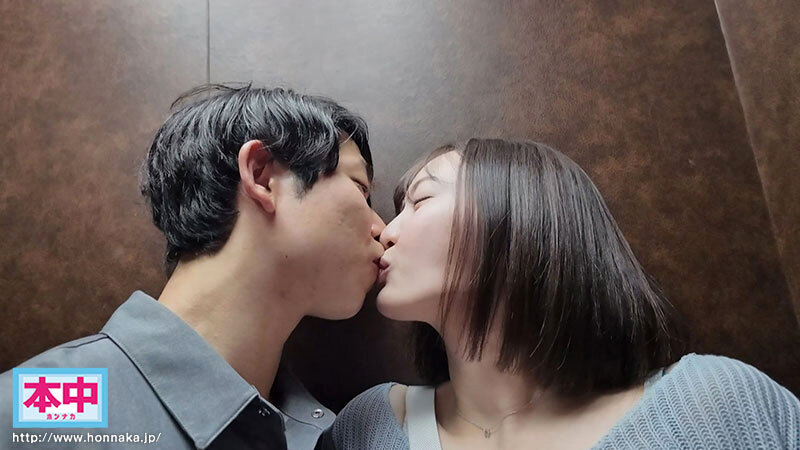 横浜デートして、野外キスして、イチャついて流れでラブホに入って一発射精してももう1回ヤリたい… ノーカットハメ撮り中出し2本番と顔射。美谷朱音と休日のプライベートSEX120分 - サンプル画像 - 3