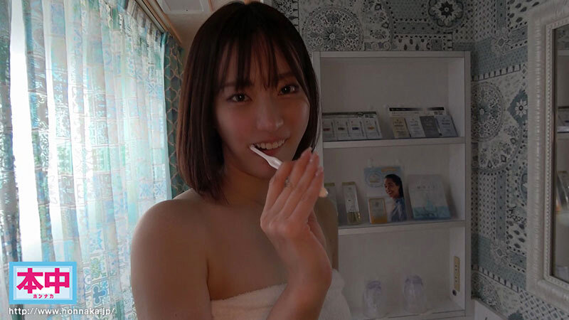 横浜デートして、野外キスして、イチャついて流れでラブホに入って一発射精してももう1回ヤリたい… ノーカットハメ撮り中出し2本番と顔射。美谷朱音と休日のプライベートSEX120分 - サンプル画像 - 7