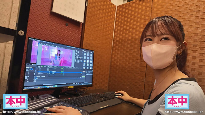 新人 SEXの天才！！過激すぎてBANくらった美尻裏垢女子が自ら腰振りまくった中出しSEXのビデオを編集してAVデビュー - サンプル画像 - 11