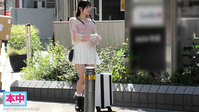 AV男優とのHを夢見てる田舎から上京1日目 22歳の普通の女の子 中出しAVデビュー 瀬下るい（仮） - サンプル画像 - 2