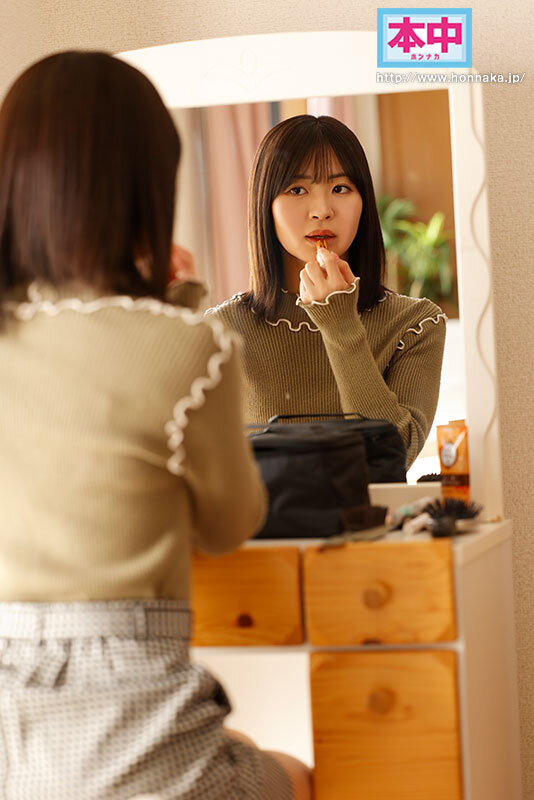 コンドームのつけ方を教えていただけなのに！ 喪女な姉が大学デビューを果たしたら…あり余る性欲が爆発！！弟チ●ポにグラインド騎乗位で絶頂中出し求めちゃうエッチな姉貴。 東條なつ - サンプル画像 - 2