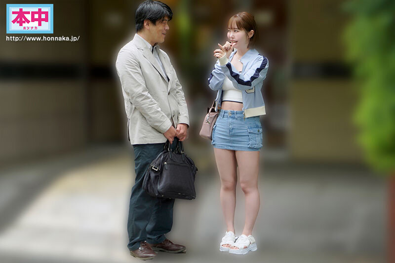 街中で逆ナン！見つけた童貞に…ガチンコ出演交渉！みさみさの凄テクに10分間耐えれたらナマ中出しで童貞卒業させたげる 小栗操 - サンプル画像 - 2