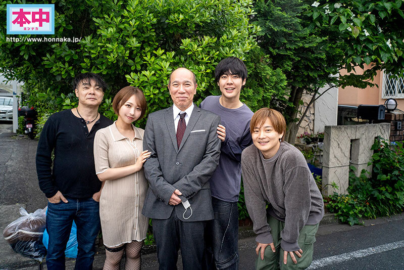 M男家族に嫁いだ巨乳人妻。女王様と再婚したら1分1秒たりとも余すことなく射精管理される日常。 宍戸里帆 - サンプル画像 - 1