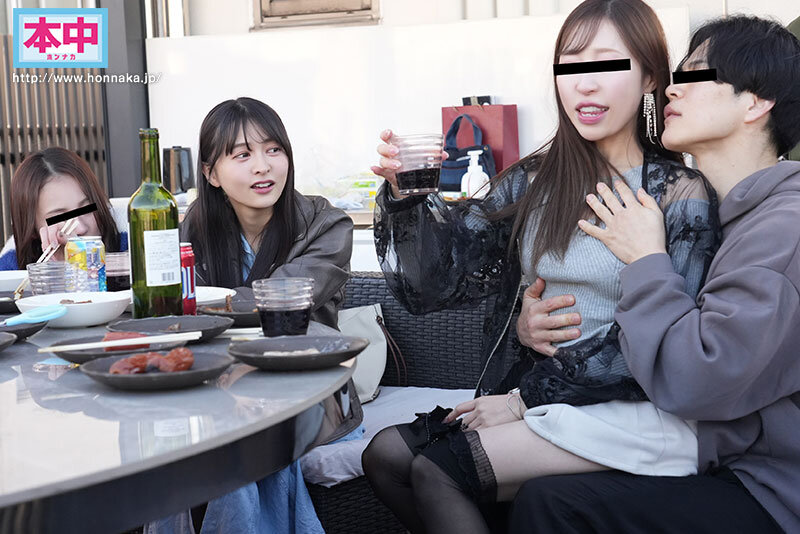 昔の集まりNTR もうすぐ結婚式を控える僕の婚約者が学生時代のサークル仲間とバーベキューに行くといったきり朝まで帰ってこなかったあの日。後日見つけた中出し胸糞映像 - サンプル画像 - 1