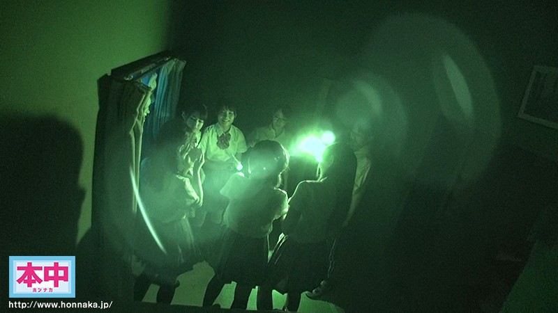 声出したら中出し！美少女孕ませきもだめし林間学校 - サンプル画像 - 4